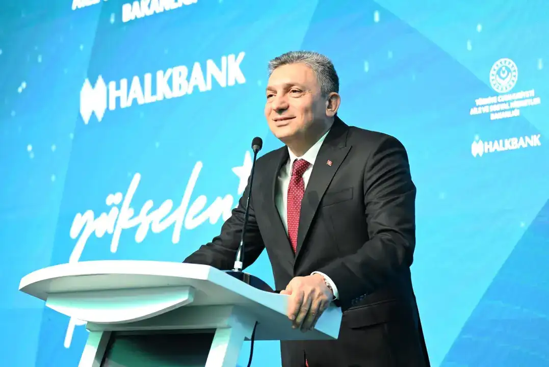 Antalya’da Yükselen Kadınlar Projesi Tanıtıldı! 7